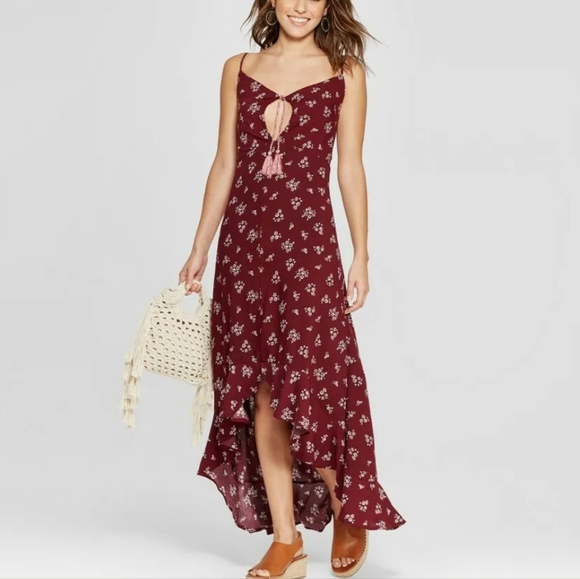 Xhilaration Dresses & Skirts - Floral High Low Dress